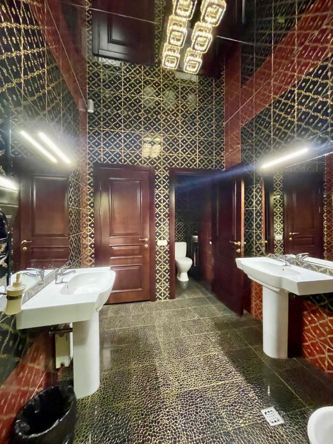 Hotel Kiev Lomakin מראה חיצוני תמונה